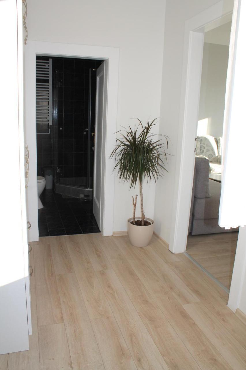 Rooftop Apartment Belgrado Buitenkant foto