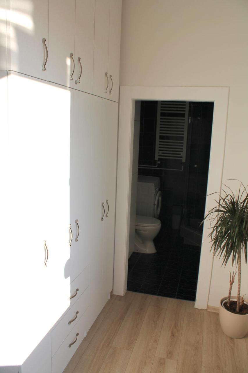 Rooftop Apartment Belgrado Buitenkant foto