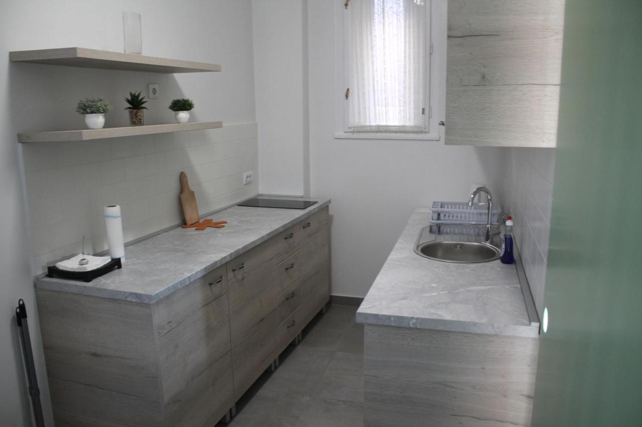 Rooftop Apartment Belgrado Buitenkant foto